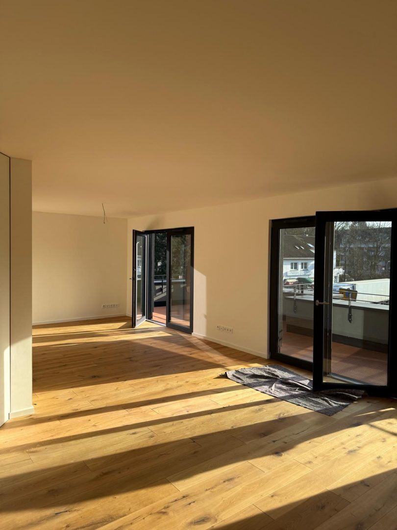 Immobilie - Wohnen mit Rheinblick - Anischt 2